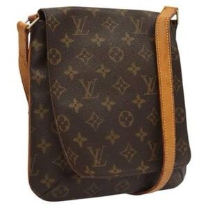 Louis Vuitton Vintage 1999 Monogram Musette Salsa Short Strap shoulder bag